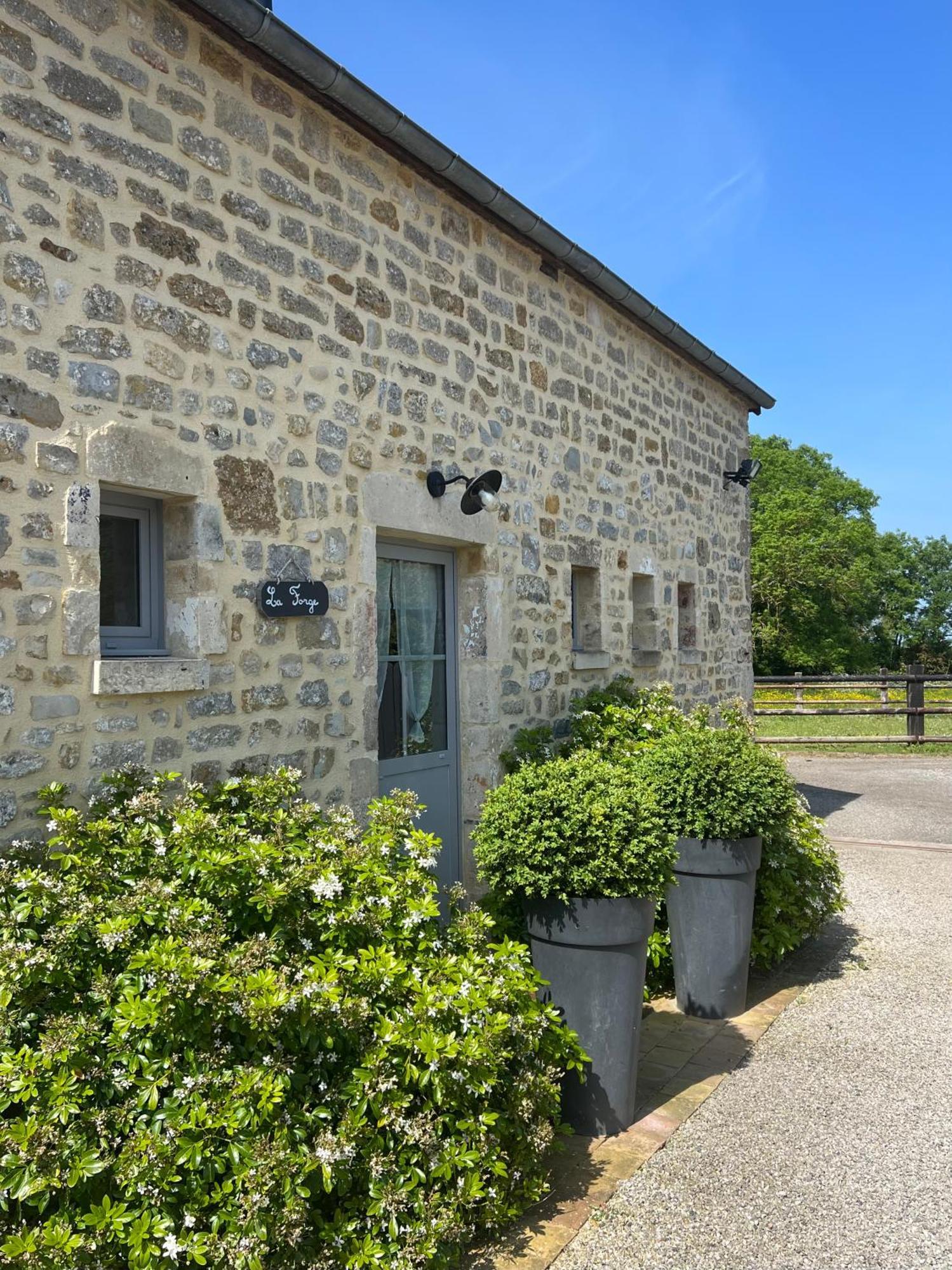 La Forge, gîte familial,à Sainte Mère Eglise Sainte-Mere-Eglise Exterior foto